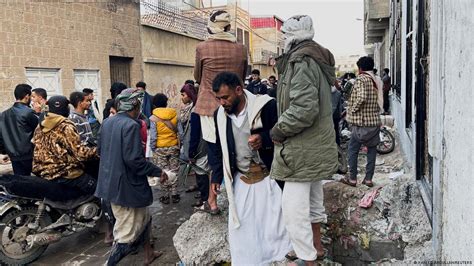 Stampede in Yemen’s capital kills at least 78, officials say